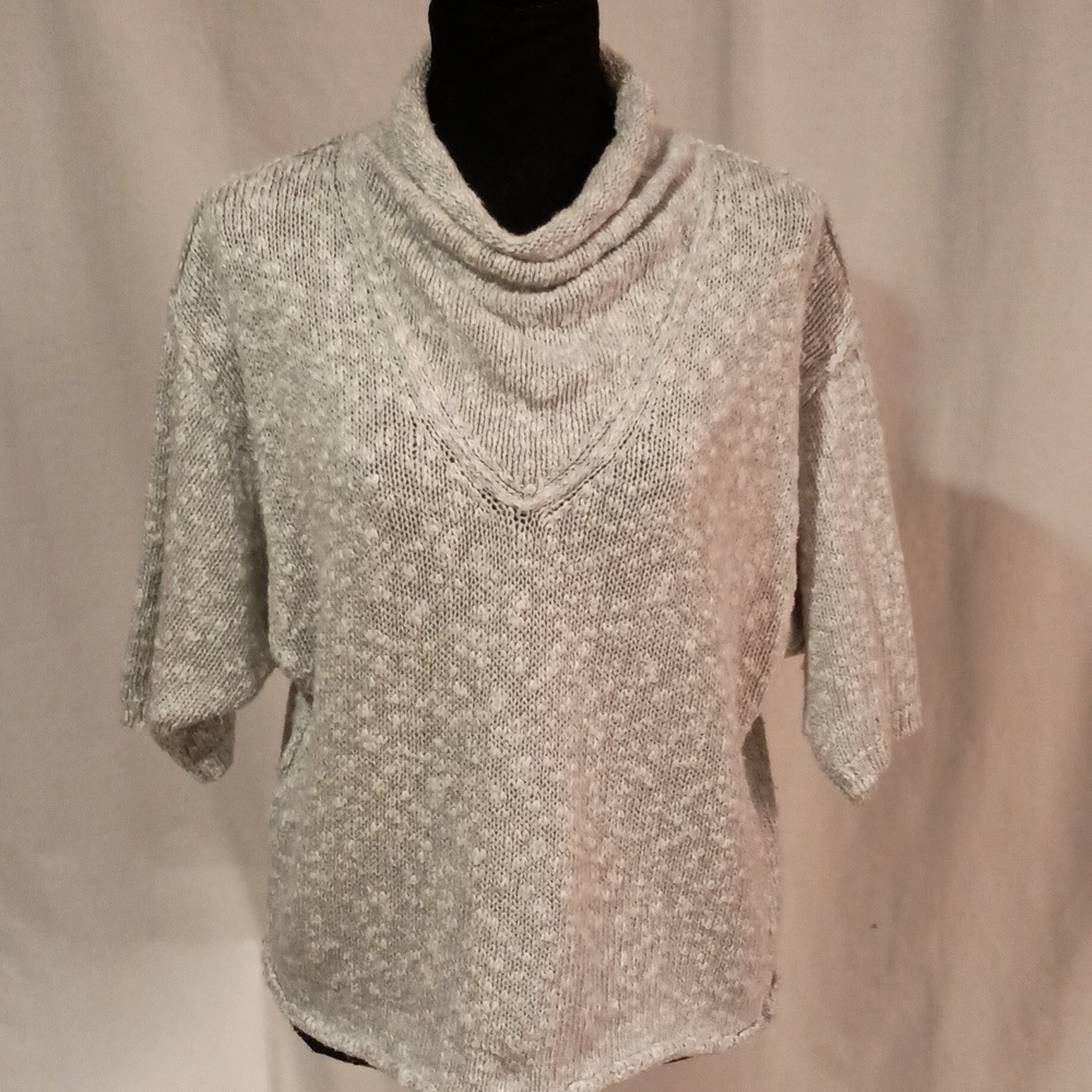 Liz Claiborne Cowl Neck Cropped Sweater 3/4 Length Sleeves